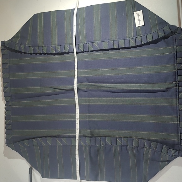 Longaberger Liner Collectors Club Serving Tray Basket, 17" X 10" - Picture 1 of 2